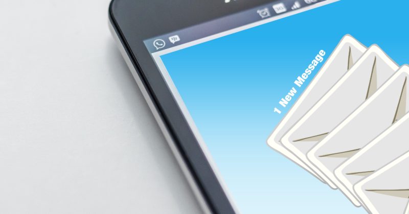 Email marketing + smartphone