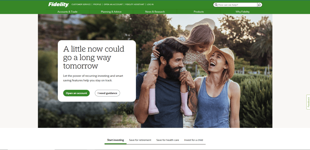 A smiling family of three, with a man carrying a young girl on his shoulders and a woman standing beside them, is outdoors. The webpage promotes Fidelity, featuring a headline about the benefits of recurring investing.