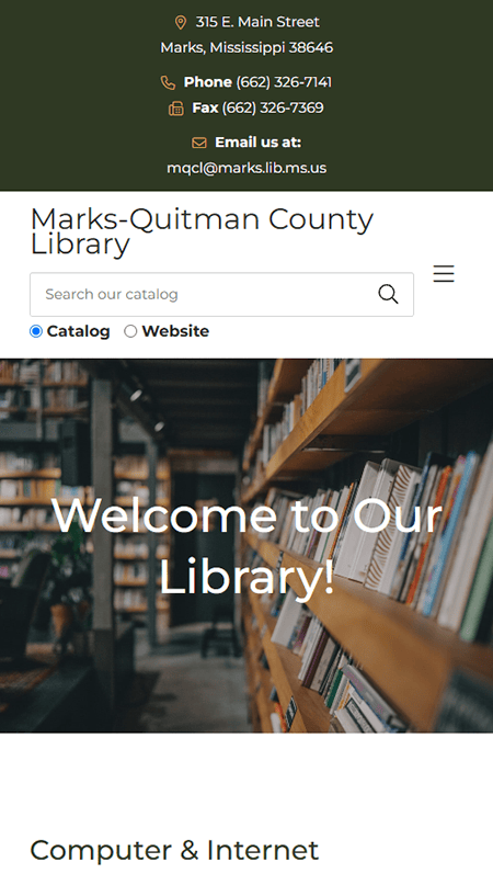 Screenshot of a library website with sections for computer access, printing, e-books, events, online catalog, research help, hours, and contact info. A header image shows books stacked on shelves.